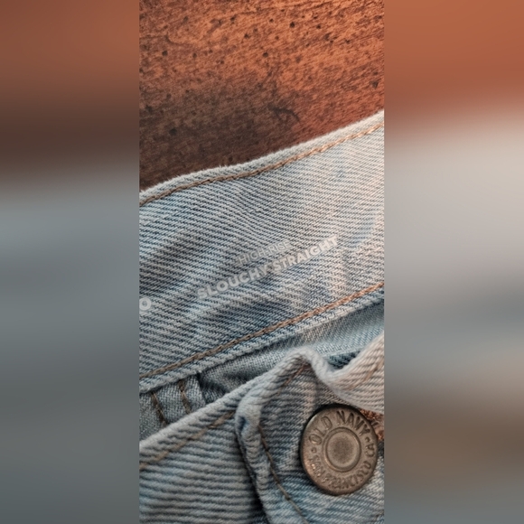 Old Navy Women's High-Rise Slouchy Straight Light Wash Denim Shorts Size 20 NWT - Picture 4 of 9